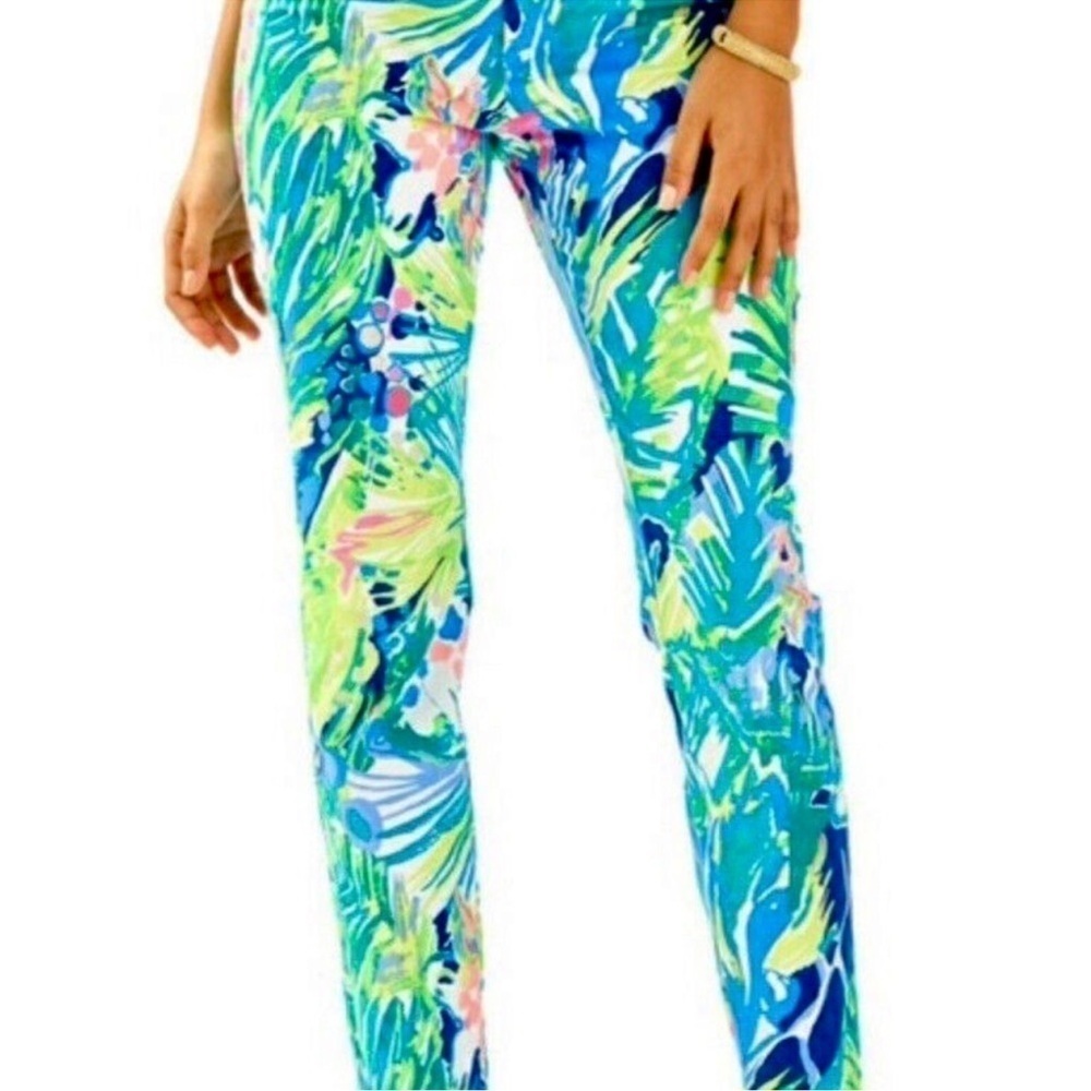 Lilly Pulitzer Reese multi-color tropical Capri pants size 0